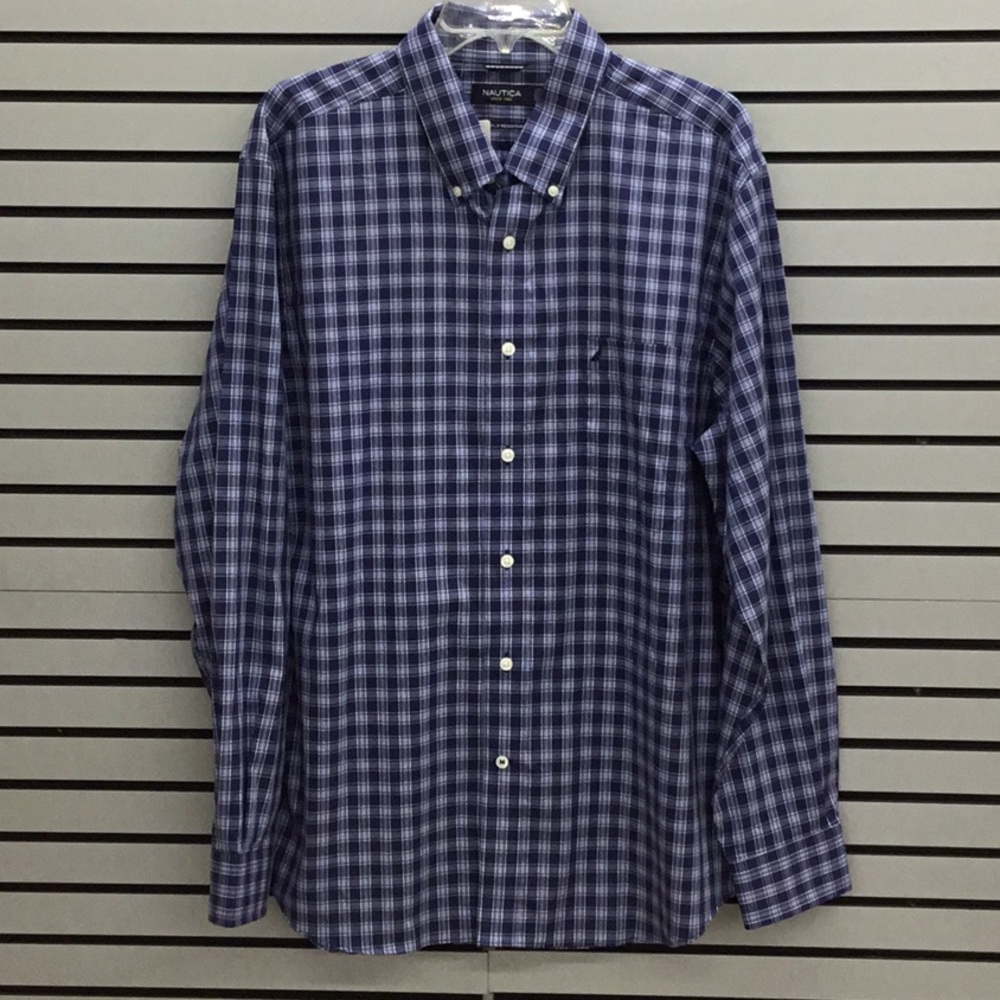 NAUTICAL NWT XL WRINKLE FREE BUTTON DOWN SHIRT